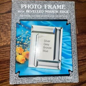 Beveled Mirror Edge Photo Frame - Silver